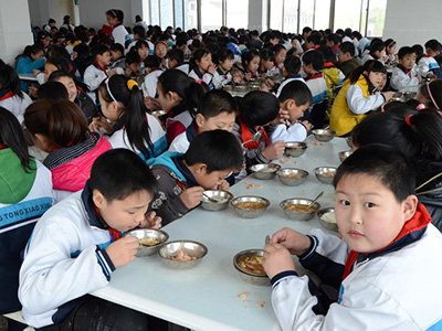 食堂承包案例