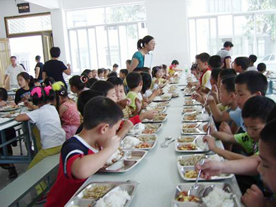 工廠飯?zhí)贸邪?>
                            </a>
                            <br>
                            <div style=padding-top:5px;>
                            <a href=dgweb_content-728140.html title=